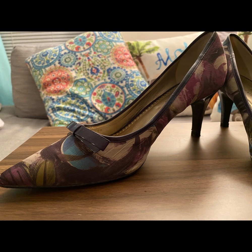 Purple Swirl Anne Klein Size 10 Women’s Heel